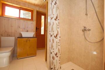 Фото номера Дом для отпуска Дома для отпуска Suislepa Holiday Homes г. Suislepa 34